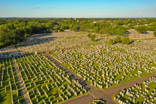 Imagem aérea bonita de uma paisagem de cemitério — Fotografia de Stock