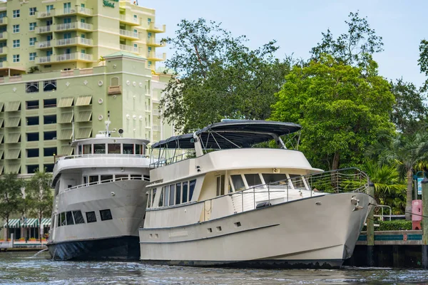 Yachten in fort lauderdale florida — Stockfoto