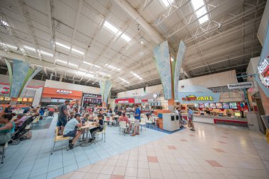 Sunrise, Fl, Usa - 12 Temmuz 2019: Sawgrass Mills Outlet Alışveriş Merkezi, Sunrise Florida
