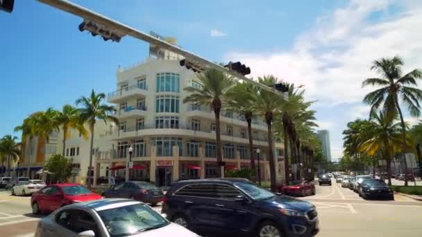 Рестораны Кондоминиумы Ocean Drive Miami Beach — стоковое видео