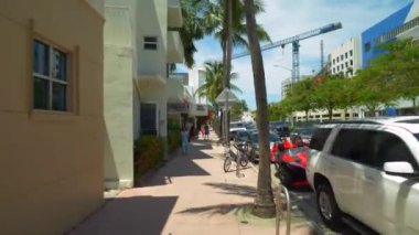 Bikers pov Washington Avenue Miami Beach 4k 60p boyunca sürme