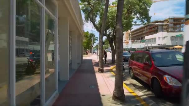 Washington Avenue South Beach Miami 60P — Stockvideo
