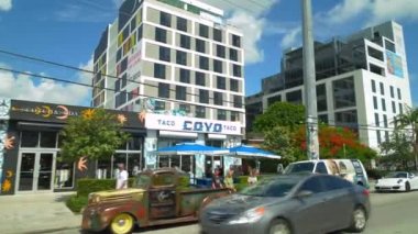 Miami, Fl, Usa - 29 Temmuz 2019: Wynwood Miami Florida'nın yer çekim görüntüleri, gimbal stabilize video kameraile çekildi