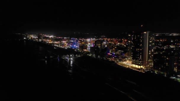 Avvicinamento Notturno Aereo Myrtle Beach South Carolina Usa Molo Skywheel — Video Stock