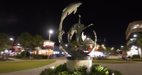 Dea Del Mare Scultura Myrtle Beach Telecamera Stabilizzata Gimbal Orbita — Video Stock