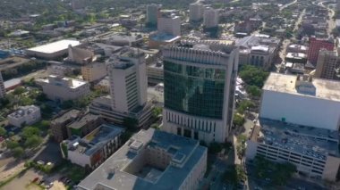 Jacksonville şehir merkezinde havadan insansız hava aracı görüntüleri