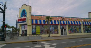 Bargain Beachwear Myrtle Beach Sc 4k hareket gimbal görüntüleri