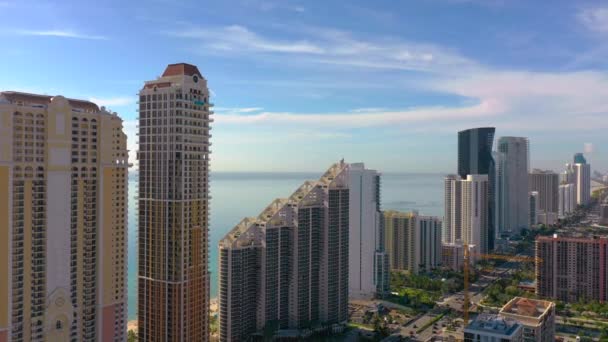 Aerial Descent Luxury Highrise Construction Sunny Isles Beach — Stock Video