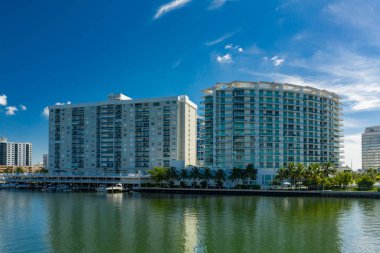 Eden House ve Aquasol condominiums Miami Beach Fl