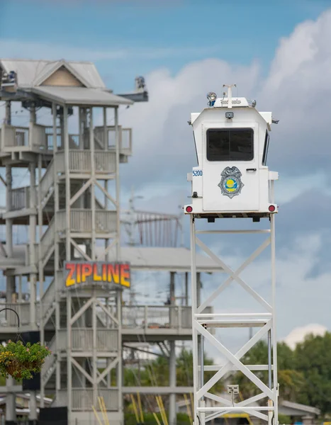 Police lookout tower Myrtle Beach SC surveillance — Stock Photo, Image