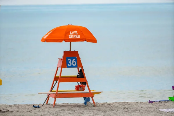 Myrtle Beach torre salva-vidas 36 laranja — Fotografia de Stock