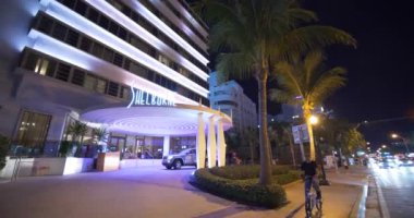 Shelborne Hotel Miami Beach 4k gece hareket video