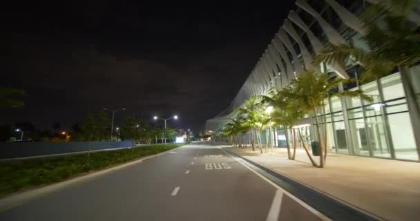 Miami Beach Kongre Merkezi Drive Gece Görüntüleri — Stok video