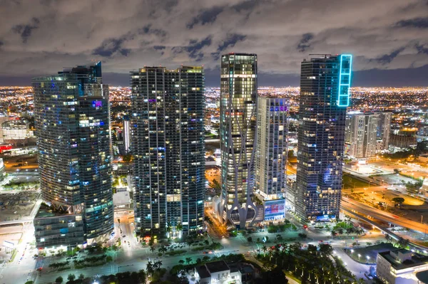 Rascacielos Nocturnos Aéreos Centro Miami — Foto de Stock