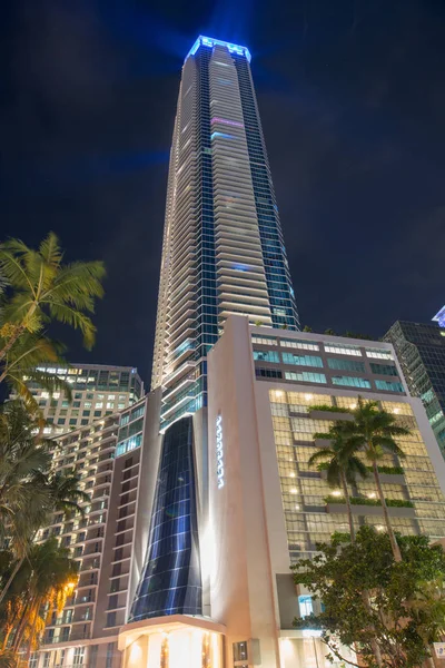 Noite Foto Panorama Tower Downtown Brickell Miami — Fotografia de Stock