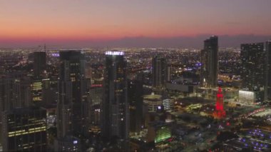 Havadan vizcayne Miami highrise condominium towers 4k 60p çekin