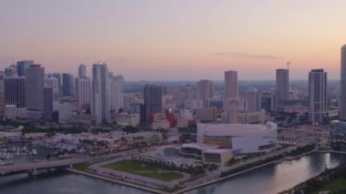 Miami güzellik çekimleri Şehir 4k 60p havadan