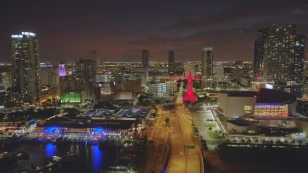 Imagens Drones Aéreos Cidade Brilhantemente Iluminados — Vídeo de Stock