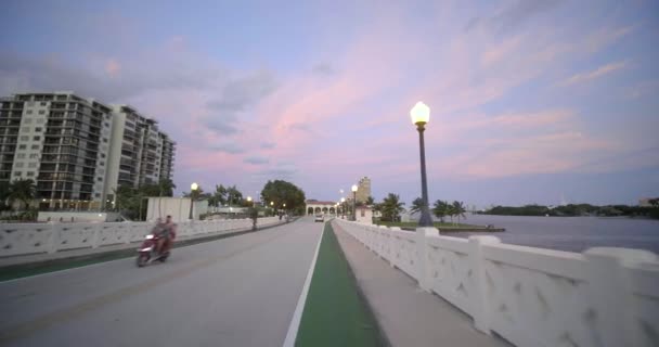 Venetian Causeway Rower Lane 60P Ruch Naprzód Fpv — Wideo stockowe