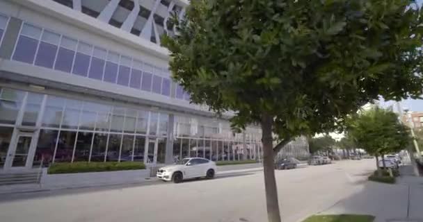 Braman Motors Building Miami Tiro Com Eixos Gimbal Estabilizado Câmera — Vídeo de Stock