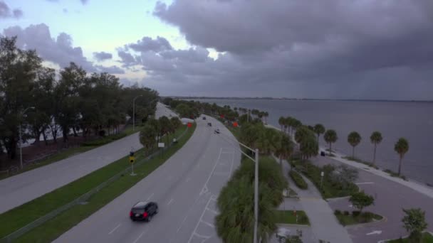 Aerial Miami Rickenbacker Causeway Till Key Biscayne Florida — Stockvideo