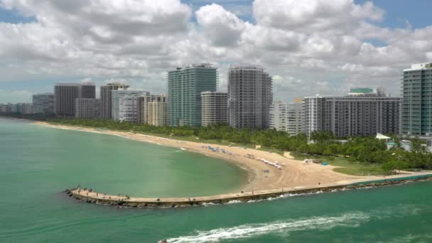 Аэровидео Bal Harbour Miami Fishing Jetty — стоковое видео