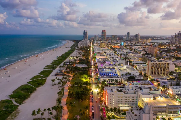 High Miami Beach photo aérienne de belles lumières — Photo