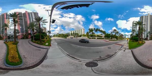 360 equirectangular fotoğraf ve küresel Sunny Isles Beach Florida — Stok fotoğraf