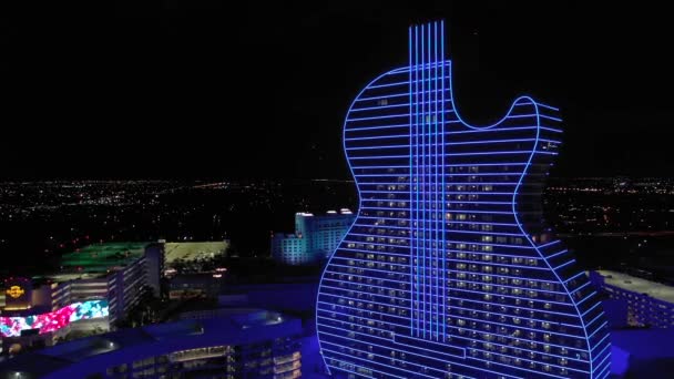Edificio Forma Guitarra Seminold Hotel Florida — Vídeos de Stock