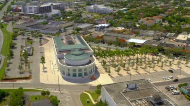 Homestead Belediye Binası 'nın hava görüntüleri. Hava aracıyla çekilmiş.