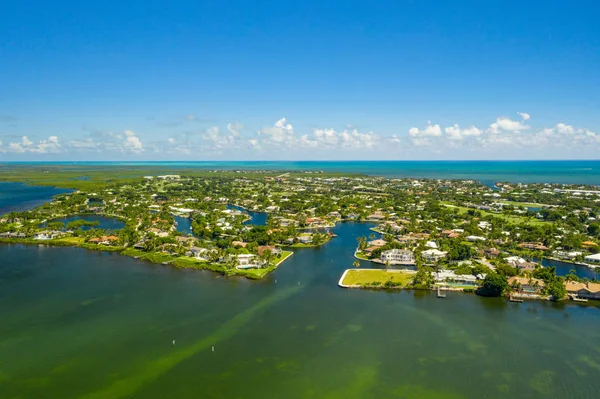 Aerial drone photo Ocean Reef Club Key Largo Florida an upscale — Stock fotografie