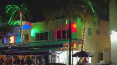 Mangos Miami Plajı Okyanus Yolu 4K çekim sabit hareketli kamera ile