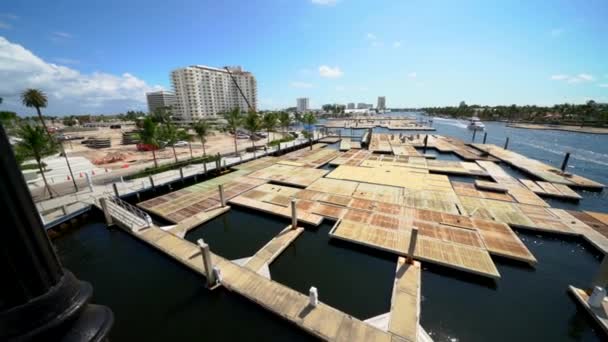 Konfiguracja Pływającego Doku 2019 Fort Lauderdale Boat Show Expo — Wideo stockowe