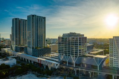 Virgin Trenleri Usa Brightline İstasyonu Miami Florida Biz