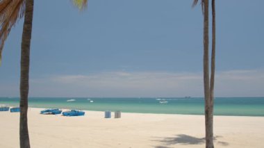 Fort Lauderdale 'in 6K plaj sahnesi kara büyü makinesiyle çekilmiştir.