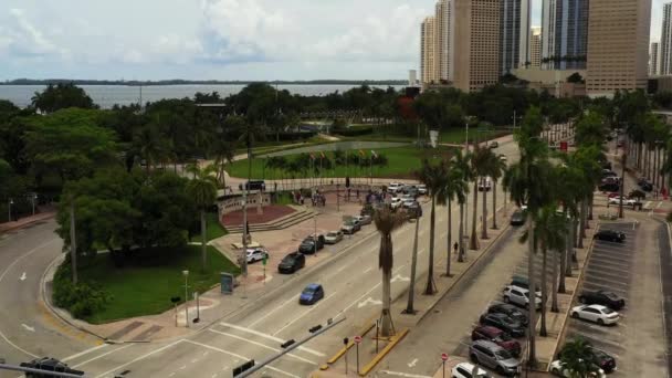 Les Médias Centre Ville Miami Après Mort George Floyd Émeutes — Video