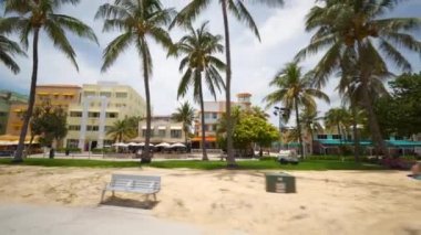 Miami Beach Ocean Drive 'da hiç turist olmayan Coronavirus Covid 19, Home Order' ı kapatın.