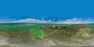 Aerial 360 Panorama Florida Keys Denizaşırı Karayolu Açık Mercan Resifi