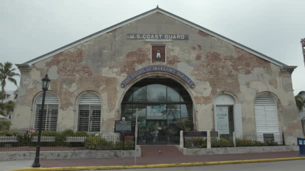 Lojas Mallory Square Anteriormente Coast Guard Building Key West Vídeo — Vídeo de Stock