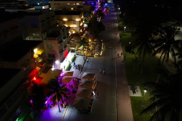 Photo Aérienne Nuit Touristes Retour Miami Beach Pendant Phase Réouverture — Photo