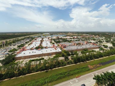 Miromar Outlet Estero Florida USA mağazaları
