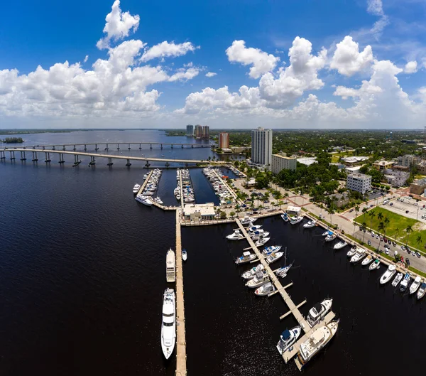 Luftaufnahme Fort Myers Yacht Basin Florida Usa — Stockfoto