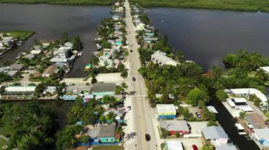 Matlacha Florida 'dan geçen yol.