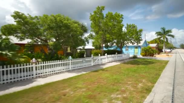 Χρώμα Βαμμένα Σπίτια Και Πανδοχεία Matlacha Φλόριντα Τουριστικό Προορισμό — Αρχείο Βίντεο