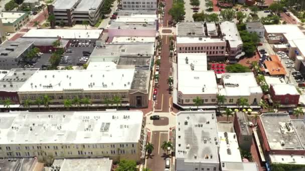 Vídeo Aéreo Hendry Street Downtown Fort Myers Florida Estados Unidos — Vídeo de stock