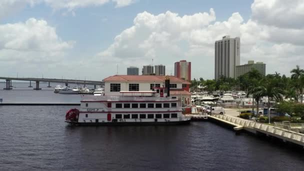 Wideo Lotnicze Stary Prom Fort Myers Yacht Basin — Wideo stockowe