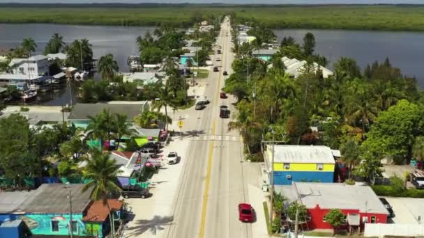Sobrevoo Aéreo Pine Island Road Matlacha Florida — Vídeo de Stock