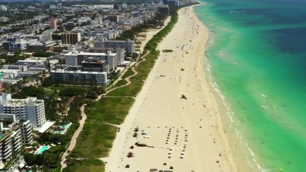 空中ドローン撮影マイアミビーチ夏2020 — ストック動画