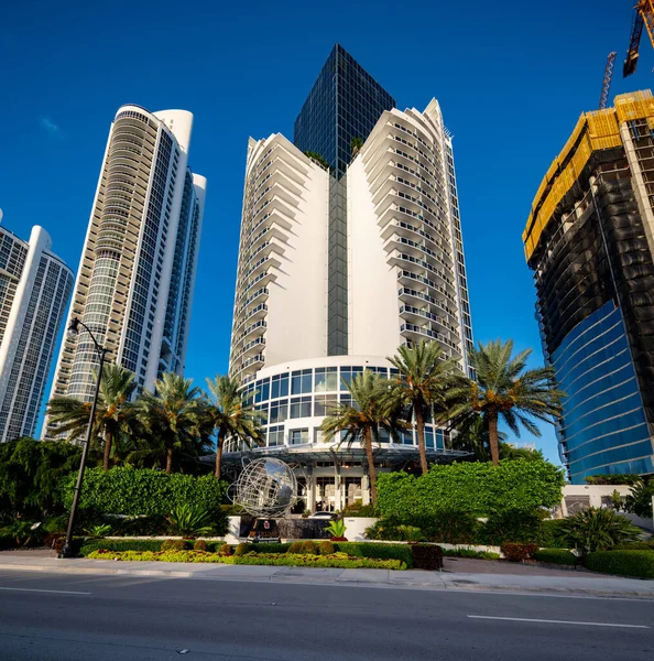 Sunny Isles Beach Usa July 2020 Photo Trump International Beach — Stock Photo, Image