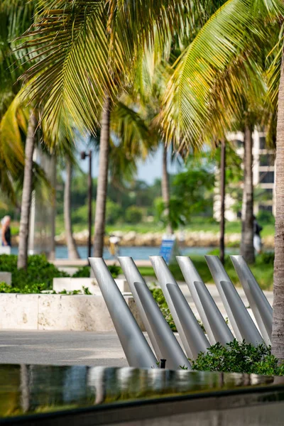 Foto Colorido Miami Beach Park Cena Desfocado Fundo — Fotografia de Stock